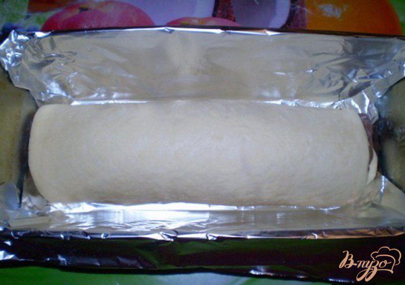 Фото приготовление рецепта: Мраморный дрожжевой сладкий хлеб + косичка из 6 жгутов шаг №6