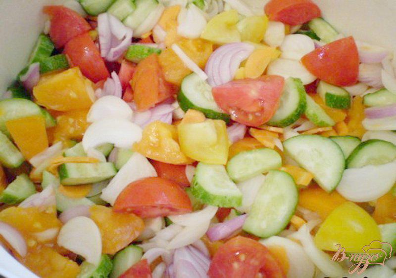 Фото приготовление рецепта: Овощной салат на зиму шаг №2