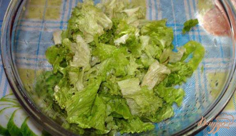 Фото приготовление рецепта: Витаминный салат с сыром шаг №1