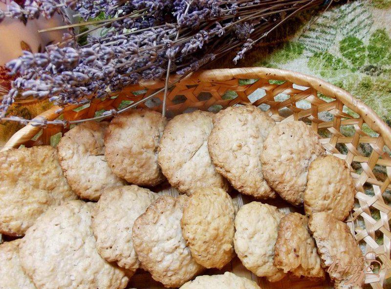 Фото приготовление рецепта: Печенье с овсяными хлопьями шаг №6