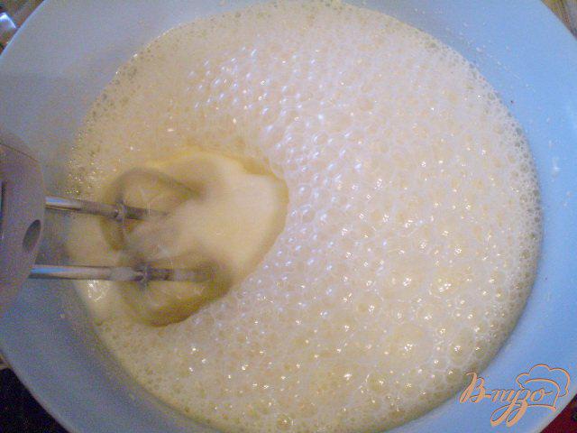 Фото приготовление рецепта: Мороженое с корицей шаг №4