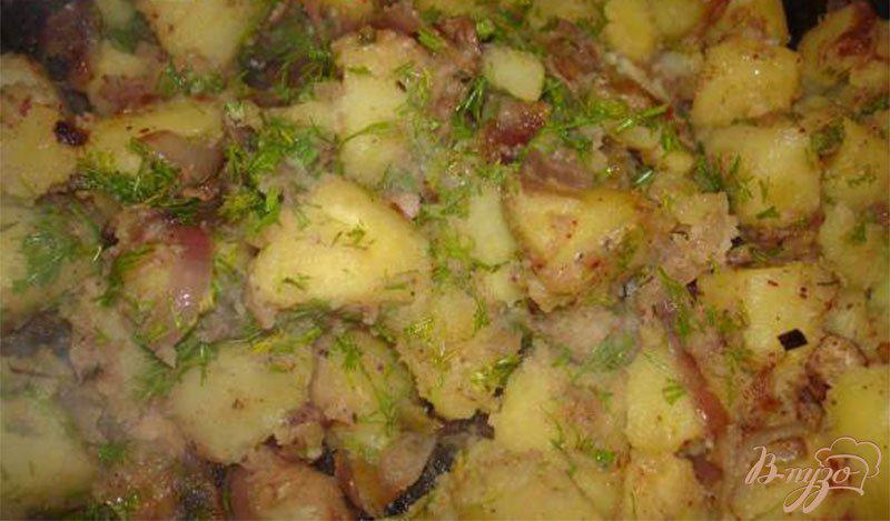 Фото приготовление рецепта: Нежный картофель с грибами шаг №8