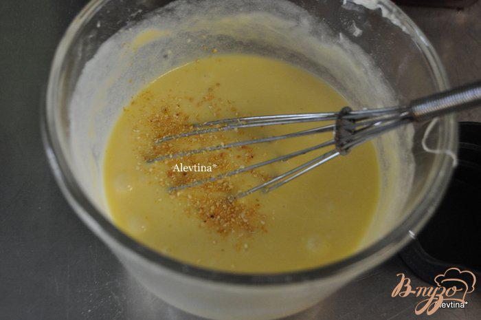 Фото приготовление рецепта: Фунтовый кекс со сливочным сыром и голубикой шаг №3