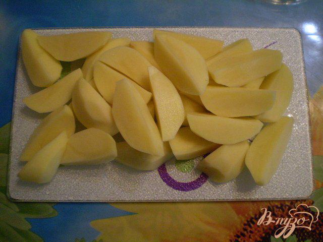 Фото приготовление рецепта: Картофель с грибами шаг №4