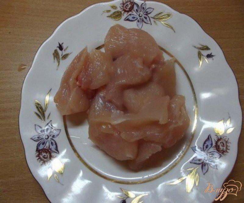 Фото приготовление рецепта: Гранатовый салат с курицей шаг №1