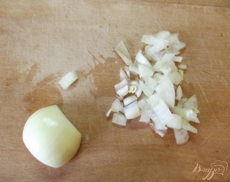 Фото приготовление рецепта: Рисовый омлет с зеленым горошком шаг №4