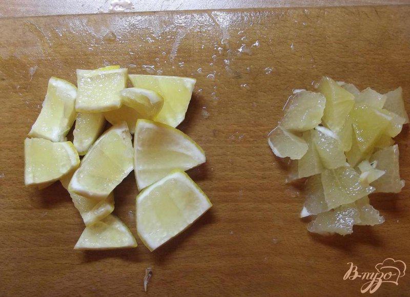 Фото приготовление рецепта: Лимонно-мятное варенье шаг №3