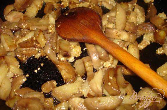 Фото приготовление рецепта: Баклажаны со вкусом грибов шаг №3