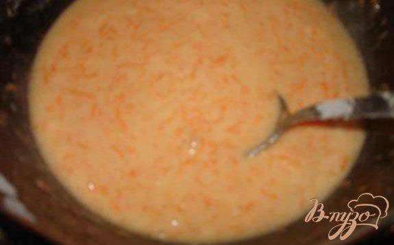 Фото приготовление рецепта: Морковные кексы шаг №1