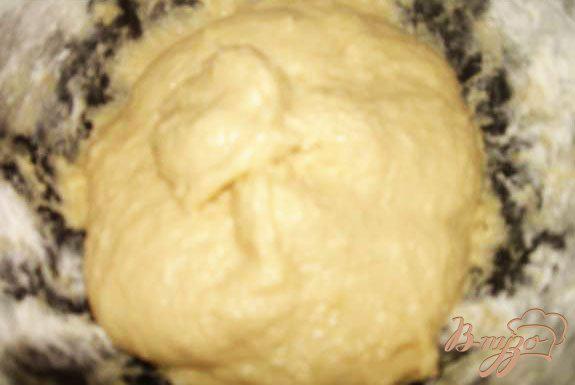 Фото приготовление рецепта: Ромовая бабка шаг №2