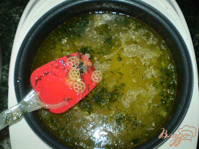 Фото приготовление рецепта: Макаронный суп шаг №5