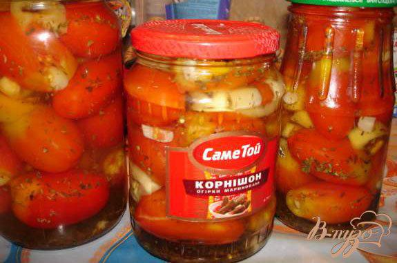 Фото приготовление рецепта: Маринованные помидорки под водочку «Страна советов» шаг №9