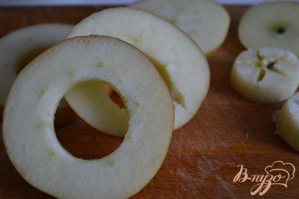 Фото приготовление рецепта: Яблоки с ветчиной и сыром шаг №1