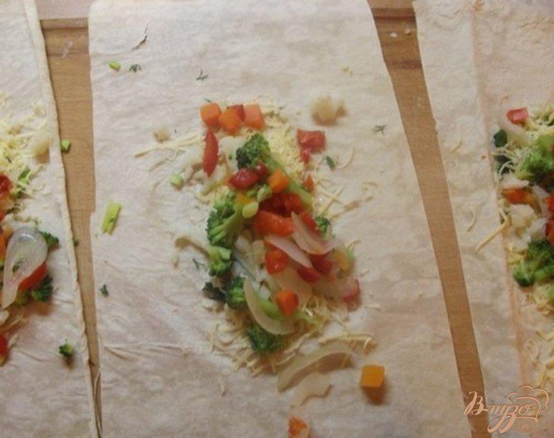 Фото приготовление рецепта: Лаваш с овощами и сыром шаг №9