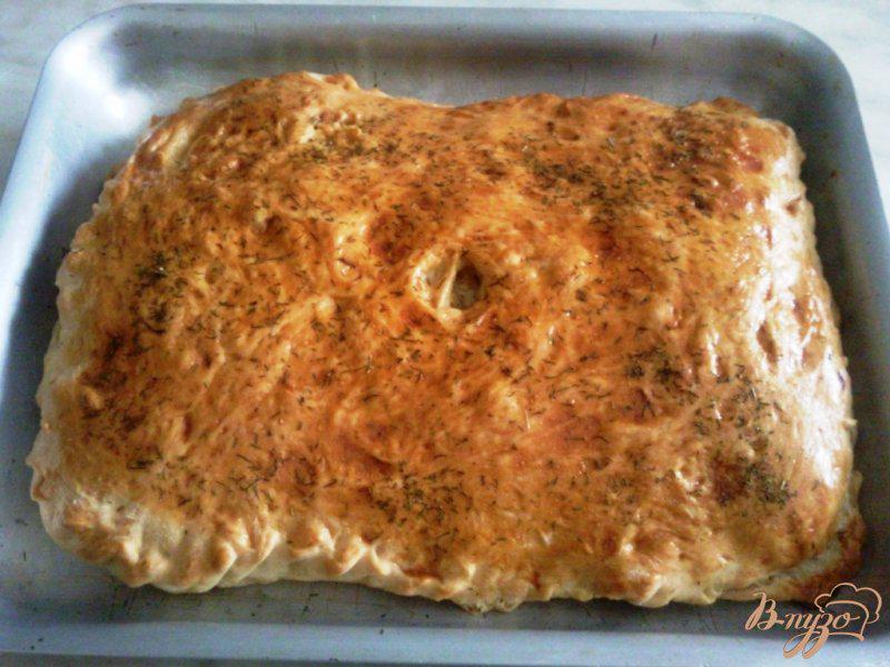 Фото приготовление рецепта: Пирог с капустой и оливками шаг №5