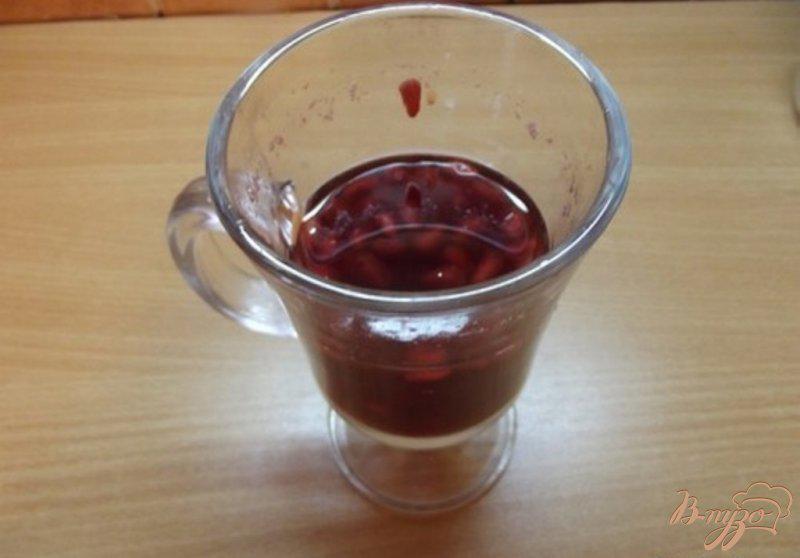 Фото приготовление рецепта: Блинчики в ягодном сиропе шаг №2