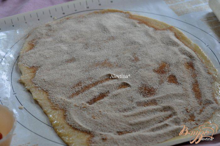 Фото приготовление рецепта: Сладкий десертный хлеб кусочками шаг №3