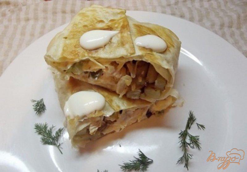 Фото приготовление рецепта: Куриная шаурма с картофелем и грибами шаг №10