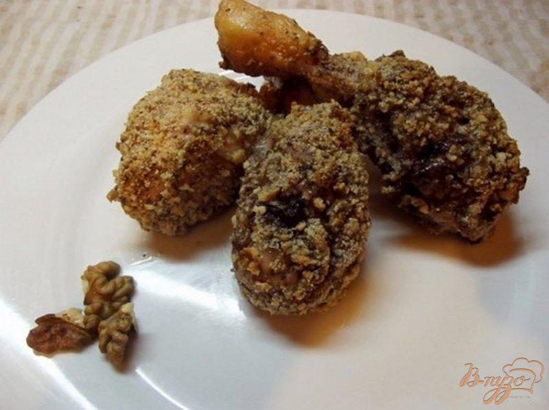 Фото приготовление рецепта: Куриные ножки в ореховой панировке шаг №9