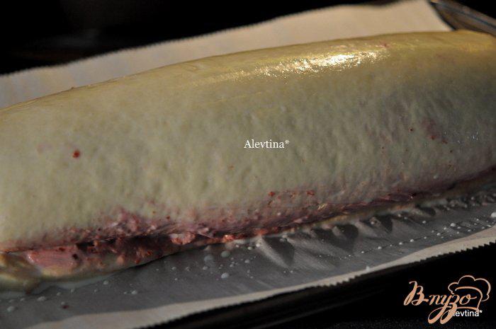 Фото приготовление рецепта: Сладкий пирог с начинкой творожно-ягодной шаг №5
