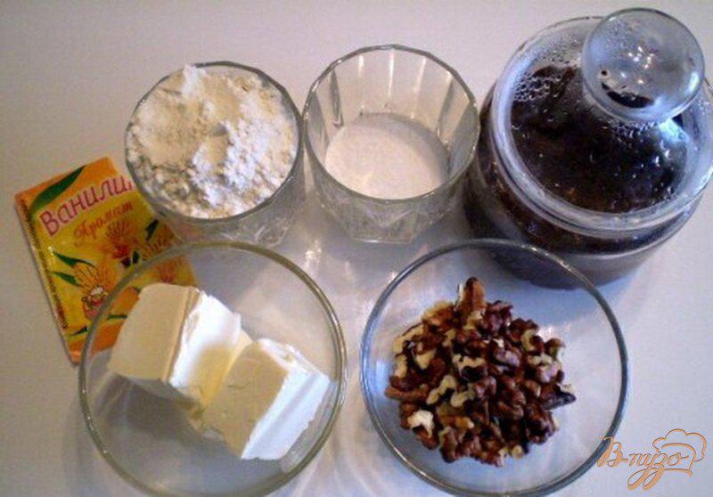 Фото приготовление рецепта: Ореховое печенье с шоколадным кремом шаг №1