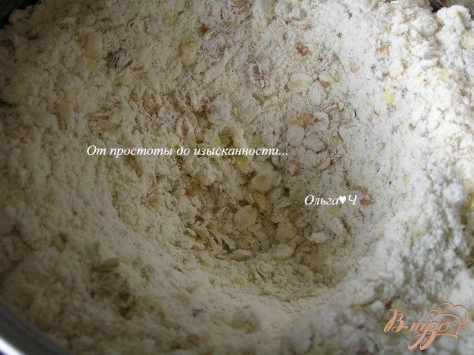Фото приготовление рецепта: Злаковые сконы с вишневым конфитюром шаг №2