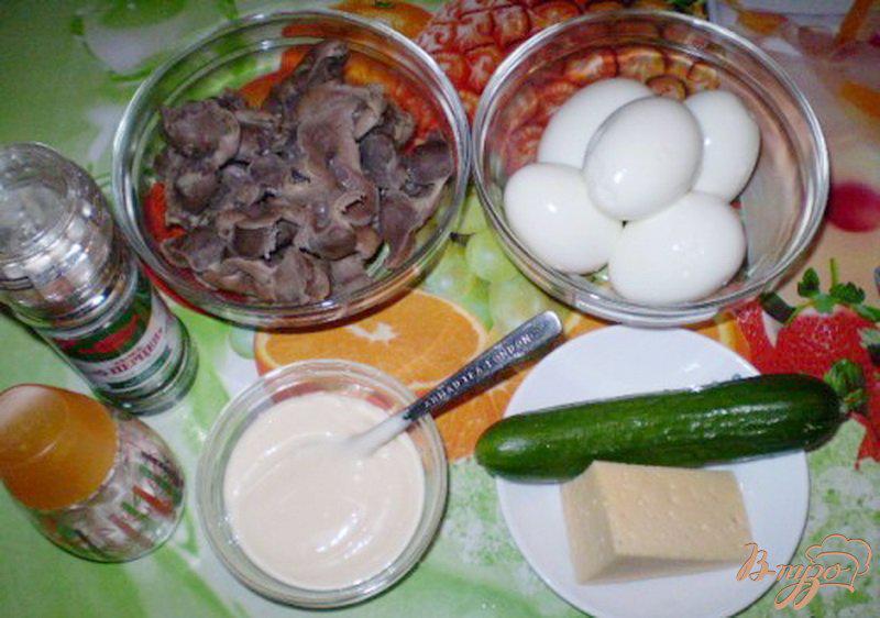 Фото приготовление рецепта: Салат из куриных желудков шаг №1