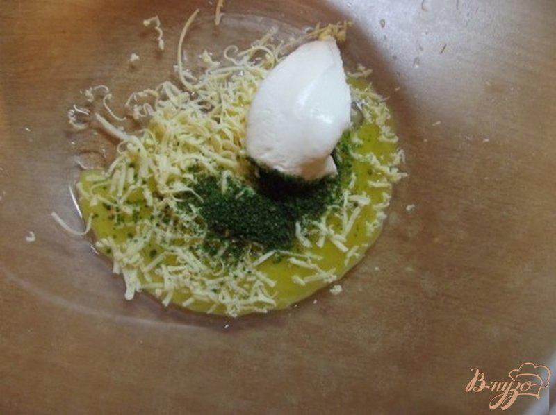 Фото приготовление рецепта: Сосиски в чесночном кляре шаг №5