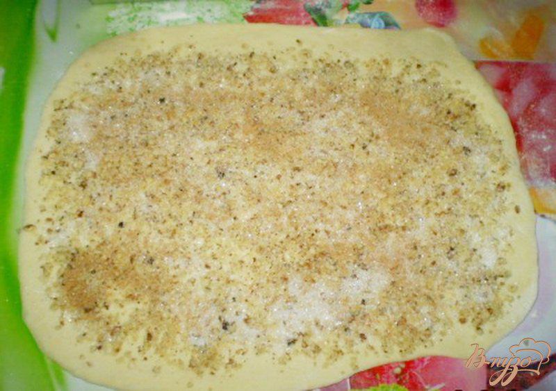 Фото приготовление рецепта: Сладкий хлеб с орехами к чаю шаг №5