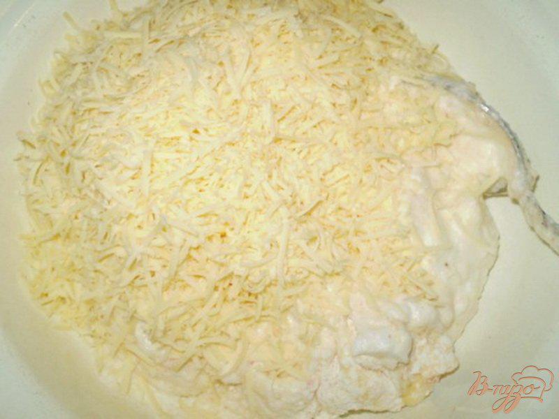 Фото приготовление рецепта: Сырное соленое печенье шаг №4