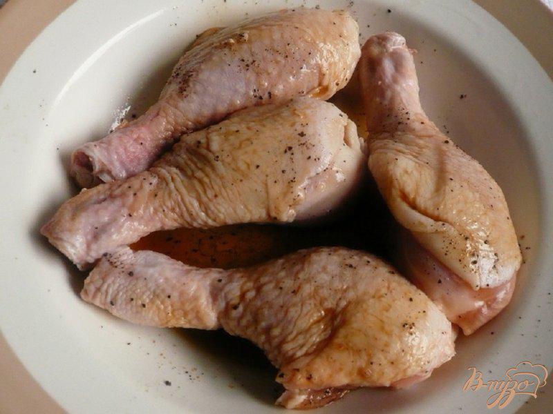 Фото приготовление рецепта: Куриные голени запеченные с болгарским перцем шаг №1