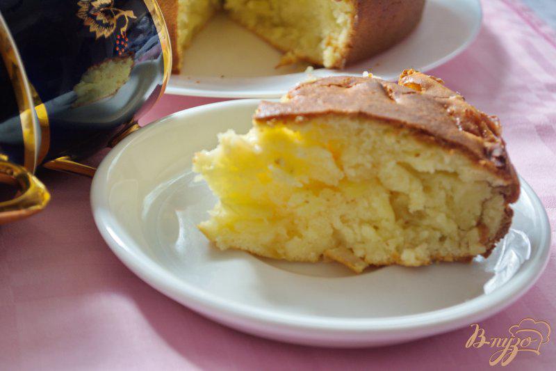 Фото приготовление рецепта: Яблочный  пирог шаг №6