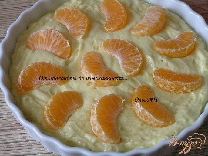 Фото приготовление рецепта: Пирог с мандаринами шаг №4