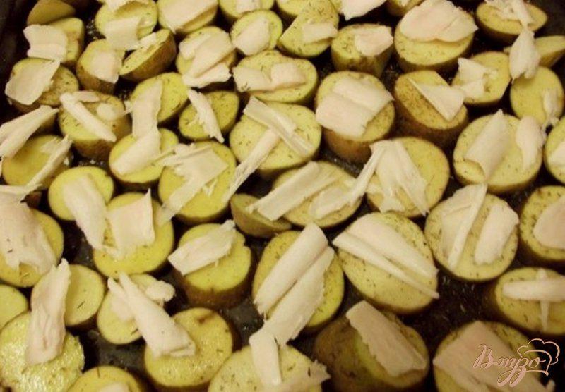 Фото приготовление рецепта: Картофель запеченный в кожуре шаг №5
