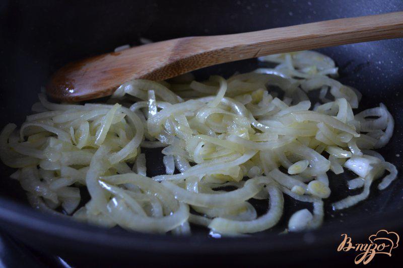 Фото приготовление рецепта: Острый свекольный салат с арахисом шаг №2