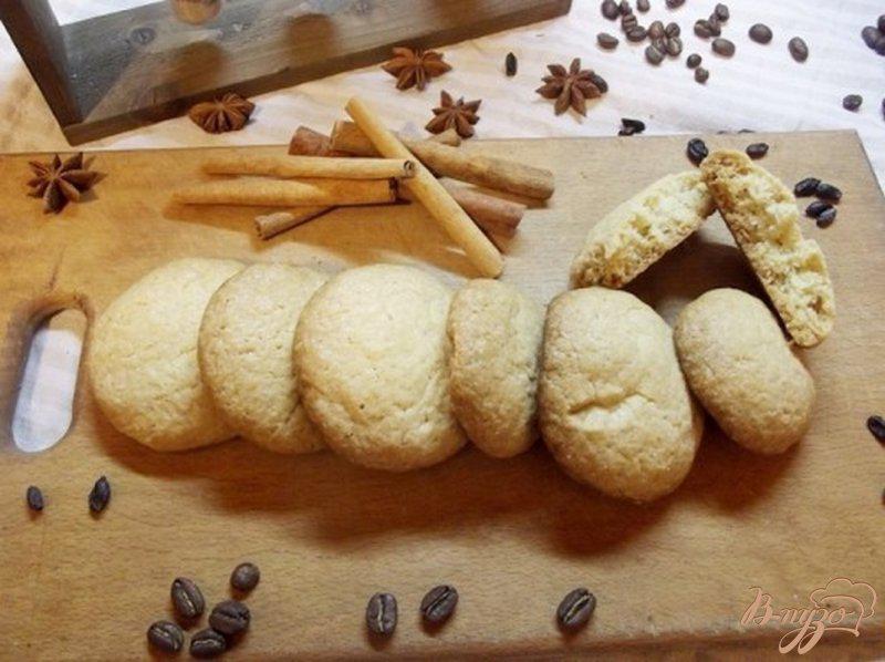 Фото приготовление рецепта: Печенье с имбирем и корицей шаг №11