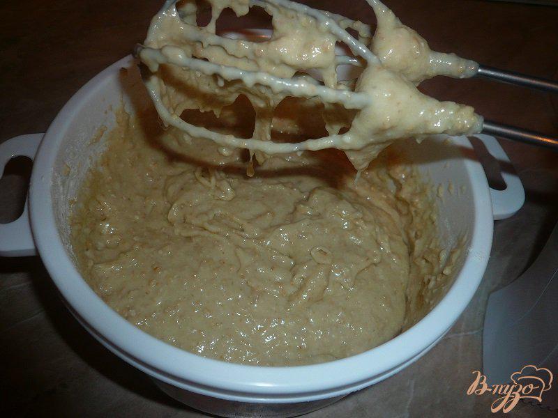 Фото приготовление рецепта: Пирог  на сыворотке с овсяными отрубями шаг №9