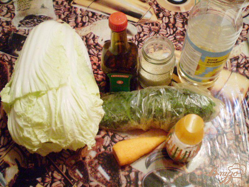 Фото приготовление рецепта: Капустный салат с кунжутом шаг №1