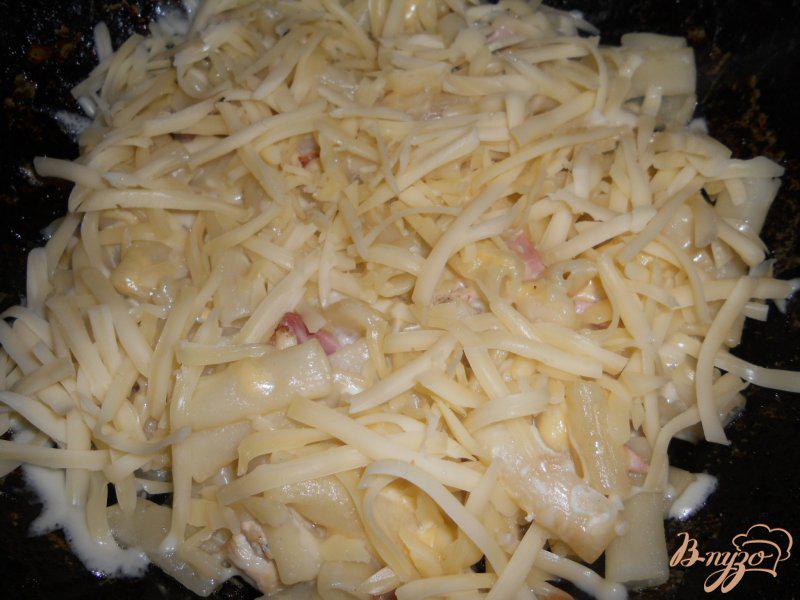 Фото приготовление рецепта: Запеканка из макарон с сыром шаг №7
