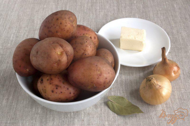 Фото приготовление рецепта: Пюре картофельное с луком шаг №1