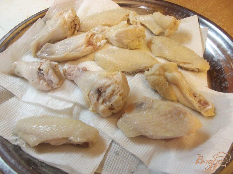 Фото приготовление рецепта: Наггетсы из куриных крыльев шаг №4