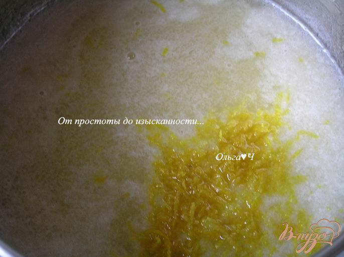 Фото приготовление рецепта: Торт «Дыня и лимон» шаг №6
