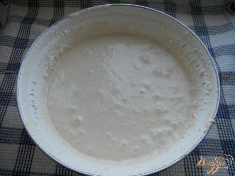 Фото приготовление рецепта: Пирог с изюмом в мультиварке шаг №2