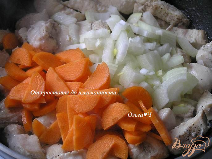 Фото приготовление рецепта: Куриное пюре с овощами для самых маленьких шаг №1