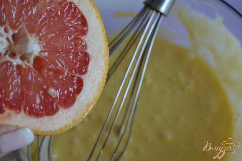Фото приготовление рецепта: Блинчики на грейпфрутовом соке шаг №2