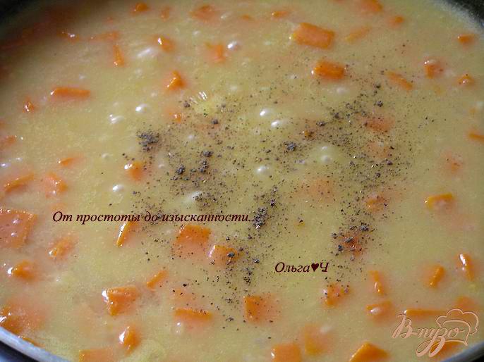 Фото приготовление рецепта: Тыквенный суп с апельсиновым соком шаг №4