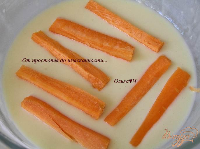 Фото приготовление рецепта: Морковь в темпуре шаг №2