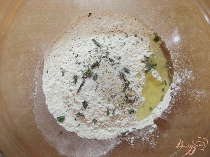 Фото приготовление рецепта: Мятный хлеб шаг №5