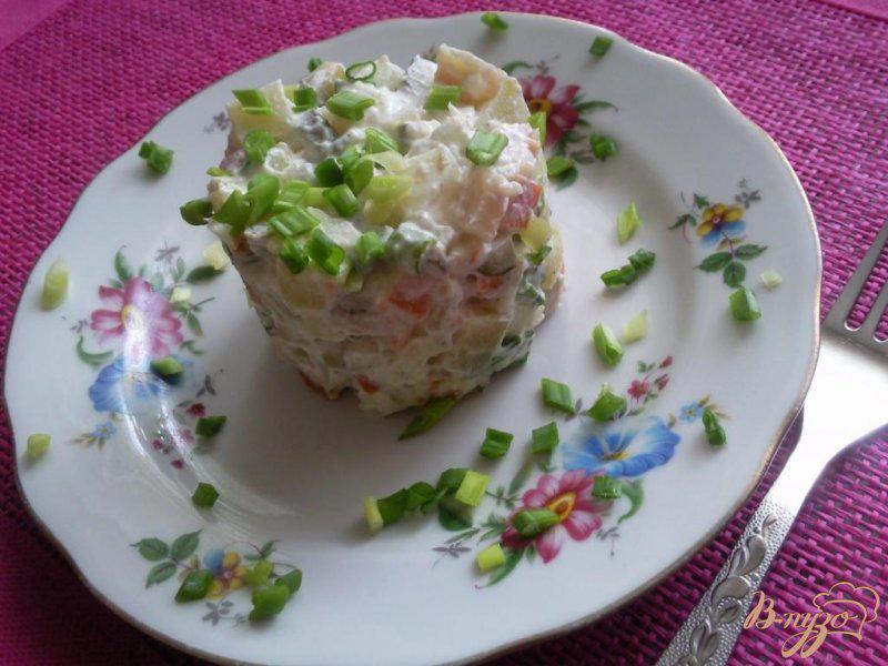 Фото приготовление рецепта: Салат из сельди шаг №5