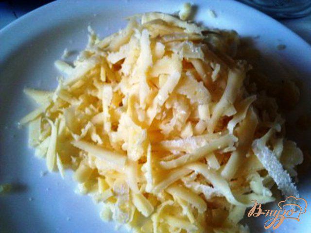 Фото приготовление рецепта: Картофельная запеканка с грибами шаг №7
